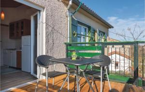 One-Bedroom Apartment In Fazana