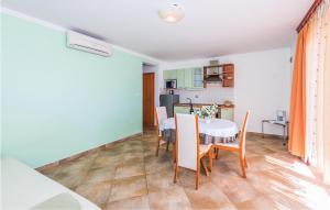 Beautiful Apartment In Tisno With 1 Bedrooms And Wifi