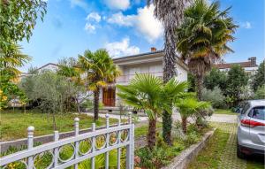 Nice Apartment In Malinska With Wifi