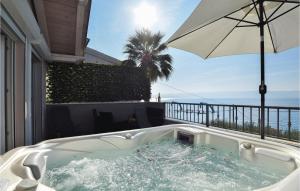 Three-Bedroom Holiday Home In Suhi Potok