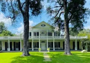 Linden - A Historic Bed and Breakfast - Lorman