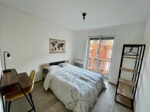 Appartements Valenciennes superbe appartement 50 m de la gare : photos des chambres