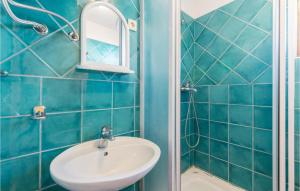 Lovely Apartment In Fazana With Wifi