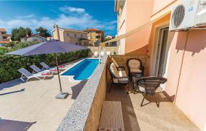 7 Bedroom Nice Home In Liznjan