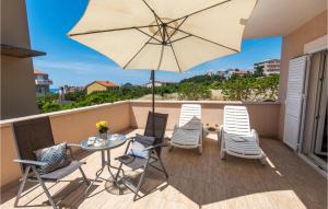 Lovely Apartment In Podstrana With Wifi