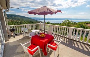 Stunning Apartment In Lovran With House Sea View