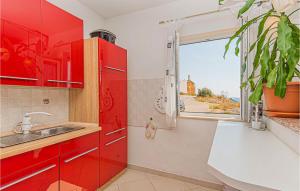 Beautiful Apartment In Sibenik With 3 Bedrooms And Wifi