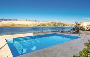 Amazing Apartment In Pag With 2 Bedrooms, Wifi And Outdoor Swimming Pool 