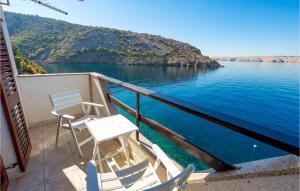 Lovely Apartment In Jablanac With House Sea View 