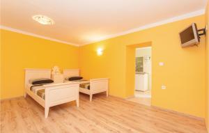 Lovely Apartment In Omisalj 