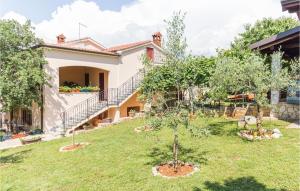 Two-Bedroom Apartment In Radmani