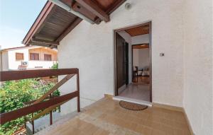 Pet Friendly Apartment In Jadrija With Wifi 