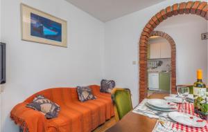 Beautiful Apartment In Mali Losinj