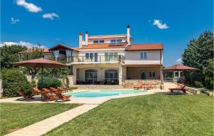 Amazing Home In Pula With 6 Bedrooms, Wifi And Outdoor Swimming Pool