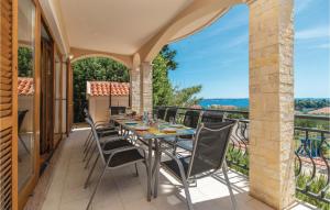 Holiday home Klarinska br IV