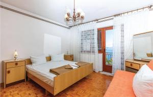 Amazing apartment in Novi Vinodolski w 3 Bedrooms
