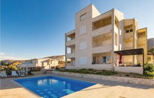 Beautiful Apartment In Pag With 1 Bedrooms, Wifi And Outdoor Swimming Pool