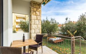 3 Bedroom Gorgeous Apartment In Medulin 