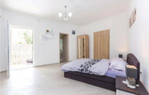 Awesome Apartment In Novi Vinodolski