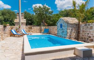 Amazing Home In Drnis With 1 Bedrooms, Wifi And Outdoor Swimming Pool