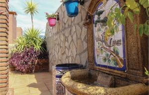 2 Bedroom Gorgeous Apartment In Nerja