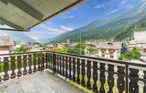 2 Bedroom Cozy Apartment In Morgex