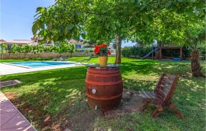 Two-Bedroom Holiday Home In Banjole