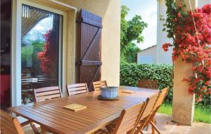 3 Bedroom Lovely Home In Cervione
