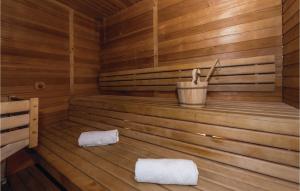 Awesome Home In Skradin With Sauna