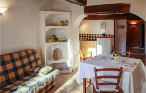 Cozy Apartment In Villes Sur Auzon
