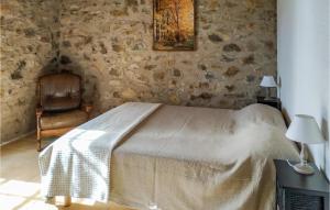 Maisons de vacances Stunning home in Roquebrun with 2 Bedrooms and WiFi : photos des chambres