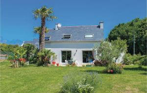 Maisons de vacances Awesome home in Bnodet with 2 Bedrooms and WiFi : photos des chambres