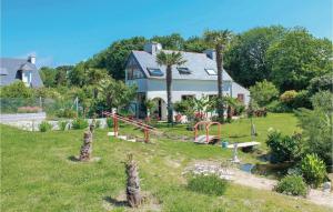 Maisons de vacances Awesome Home In Benodet With Wifi : photos des chambres