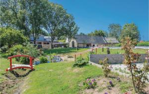 Maisons de vacances Awesome Home In Benodet With Wifi : photos des chambres