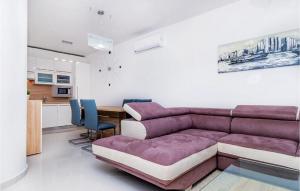 Awesome Apartment In Dramalj With 2 Bedrooms, Wifi And Outdoor Swimming Pool