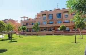 Lovely Apartment In Casares Costa