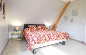 Maisons de vacances 3 Bedroom Stunning Home In Equemauville : photos des chambres