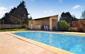 Maisons de vacances Nice Home In Mornas With Private Swimming Pool, Can Be Inside Or Outside : photos des chambres