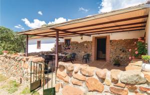Gorgeous Home In Villaviciosa De Córdo