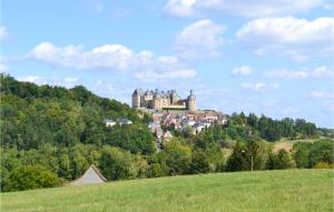 Maisons de vacances 4 Bedroom Cozy Home In Saint Rabier : photos des chambres