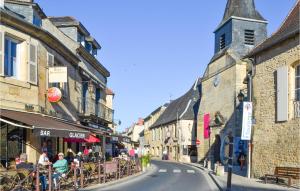 Maisons de vacances 4 Bedroom Cozy Home In Saint Rabier : photos des chambres
