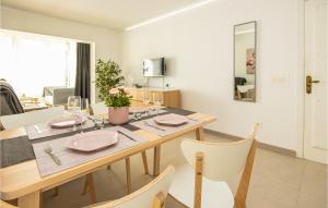 Stunning Apartment In Riviera Del Sol