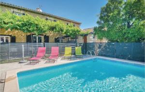 4 Bedroom Gorgeous Home In Pujaut