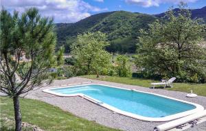 Maisons de vacances Beautiful Home In Le Poujol Sur Orb With 2 Bedrooms, Private Swimming Pool And Outdoor Swimming Pool : photos des chambres