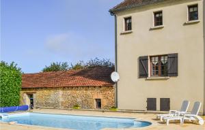 Maisons de vacances Amazing home in Gabillou with 1 Bedrooms, WiFi and Outdoor swimming pool : photos des chambres