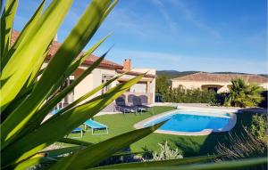 Stunning Home In Quarante