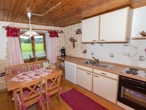 A very spacious 4 person holiday home near the Chiemsee