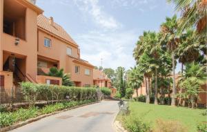 Gorgeous Apartment In Casares Costa