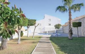 Gorgeous Home In Santa Pola With Wifi