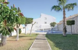 Gorgeous Home In Santa Pola With Wifi - 托雷利亚诺
